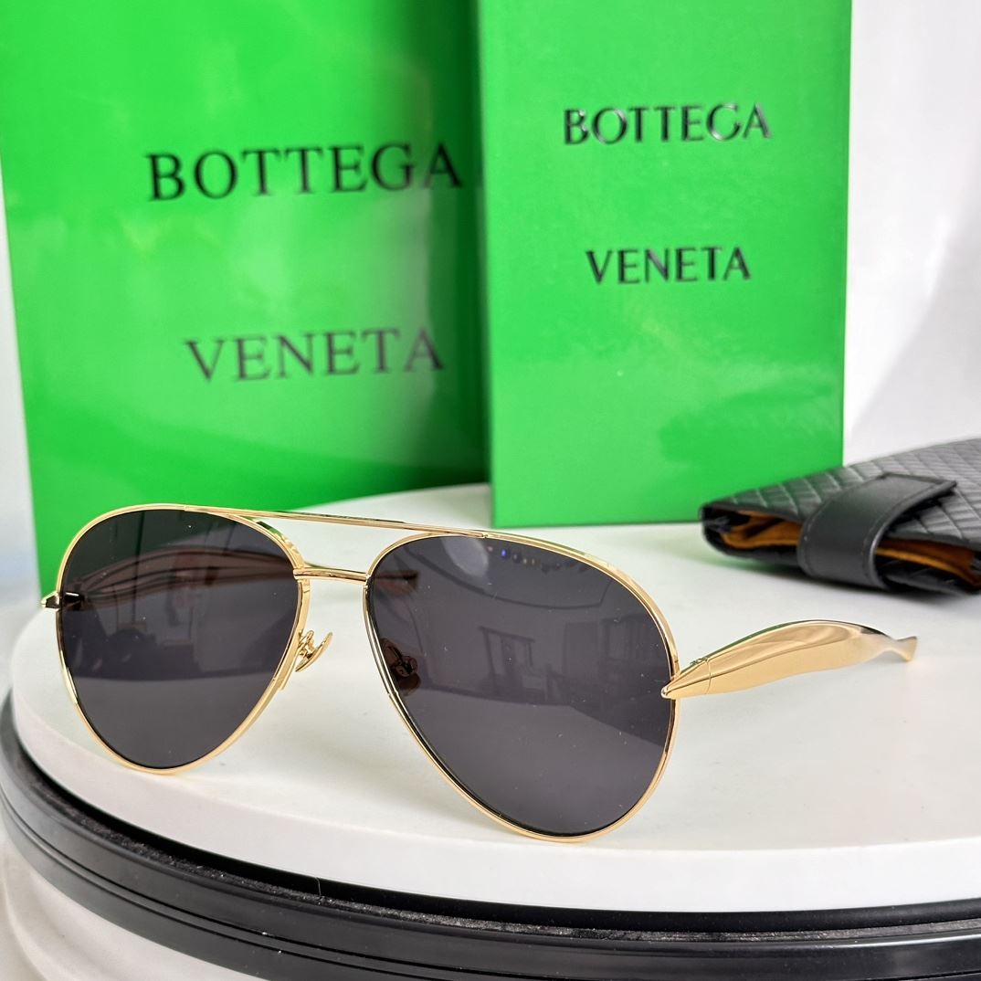 Bottega Veneta Sunglasses